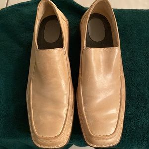 Rockport Men shoes size 10.5 Tan color